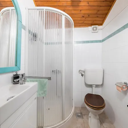 Appartamento štalica Little Barn Mala Ucka