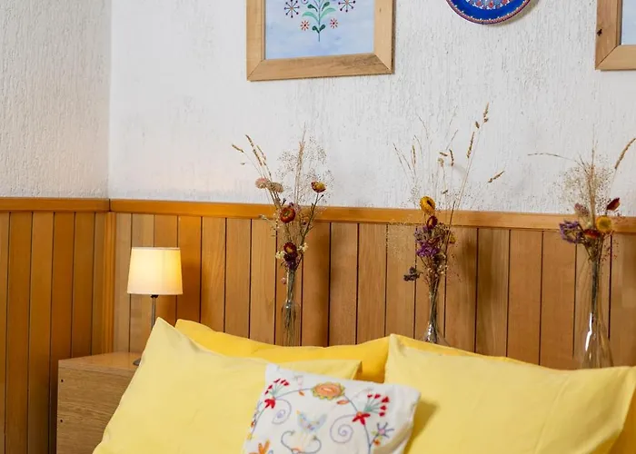 Stalica Little Barn * Mala Ucka